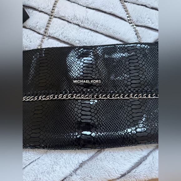 Michael Kors Black Snakeskin Chain Shoulder Bag - Picture 2 of 4